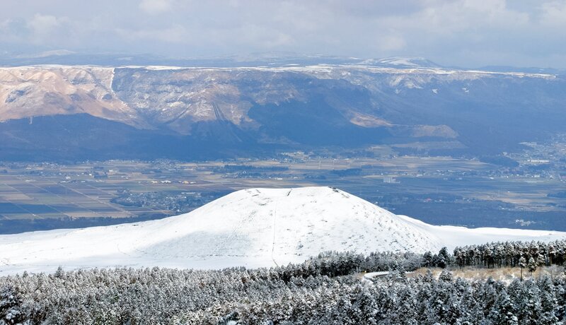 阿蘇火山(冬季)